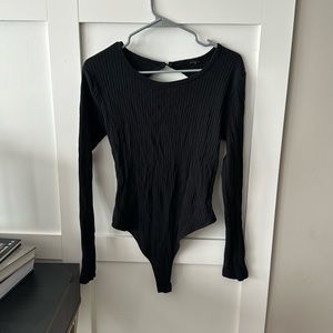 Long sleeve women’s body suit